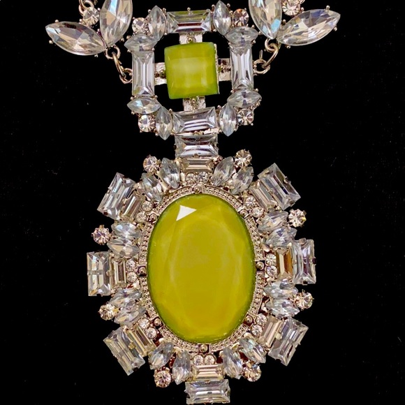 very nice and shinny necklace - Picture 2 of 4